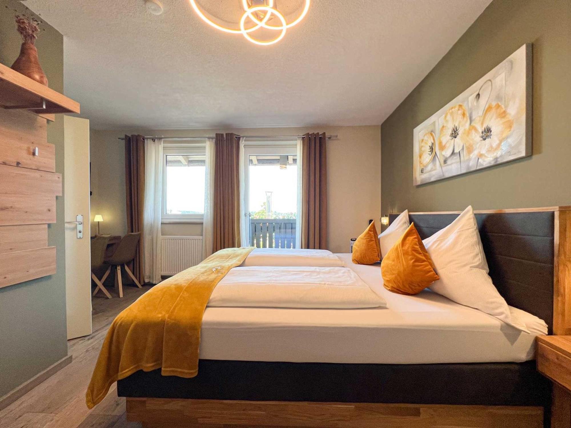 Hotel Schlossblick Chiemsee Prien am Chiemsee Ngoại thất bức ảnh