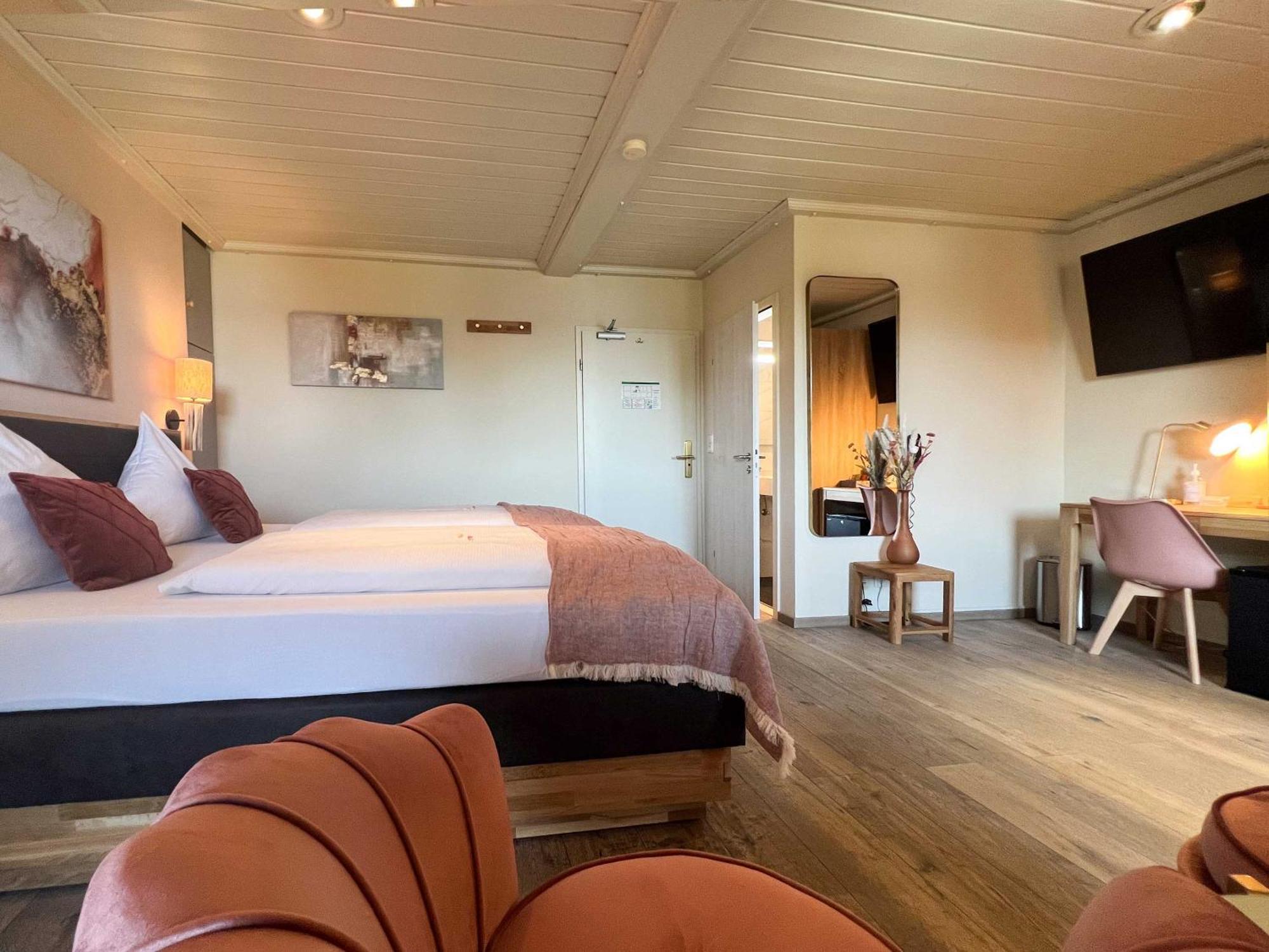 Hotel Schlossblick Chiemsee Prien am Chiemsee Ngoại thất bức ảnh