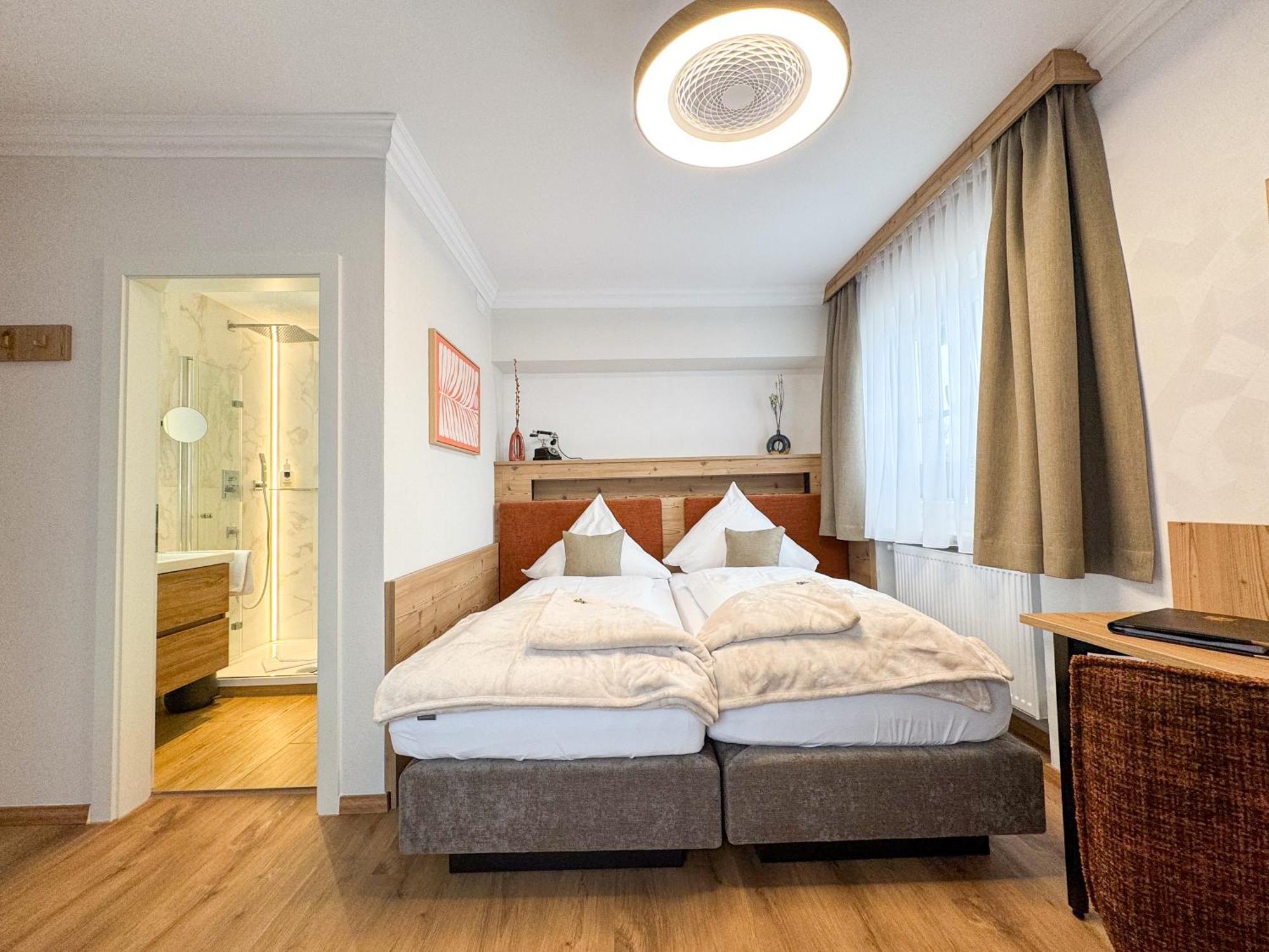 Hotel Schlossblick Chiemsee Prien am Chiemsee Ngoại thất bức ảnh